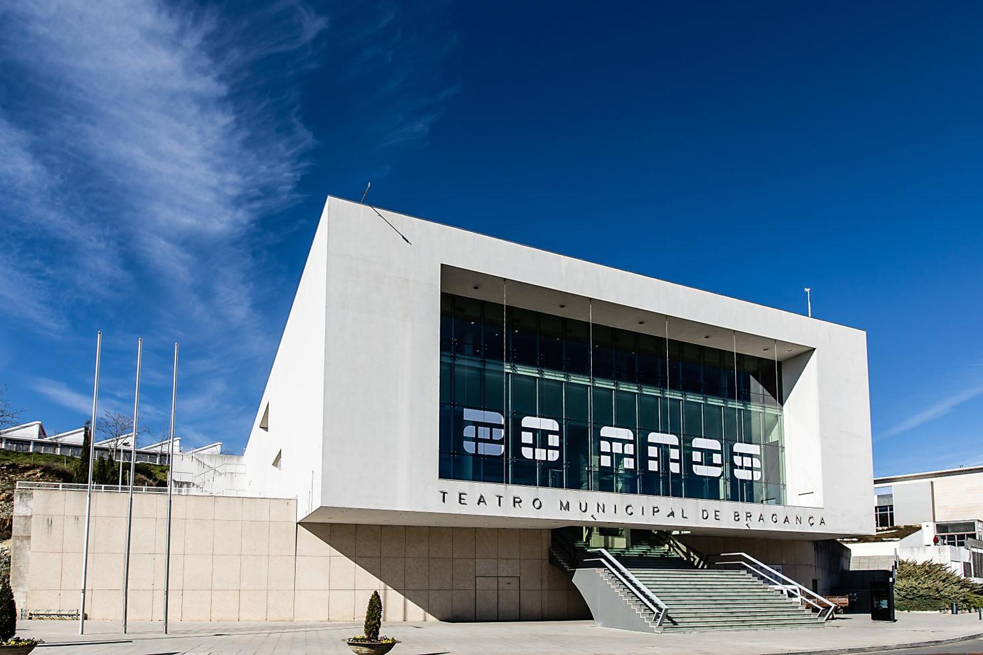 Hotel Ibis Bragança Eksteriør bilde